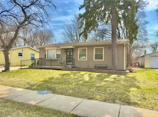 1021 Drexel Blvd, Machesney Park, IL 61115