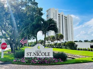 5550 Heron Point Dr APT 704, Naples, FL 34108