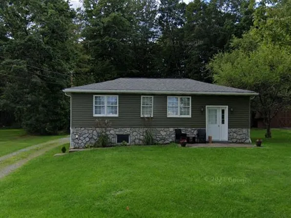 3487 New Germany Rd, Ebensburg, PA 15931
