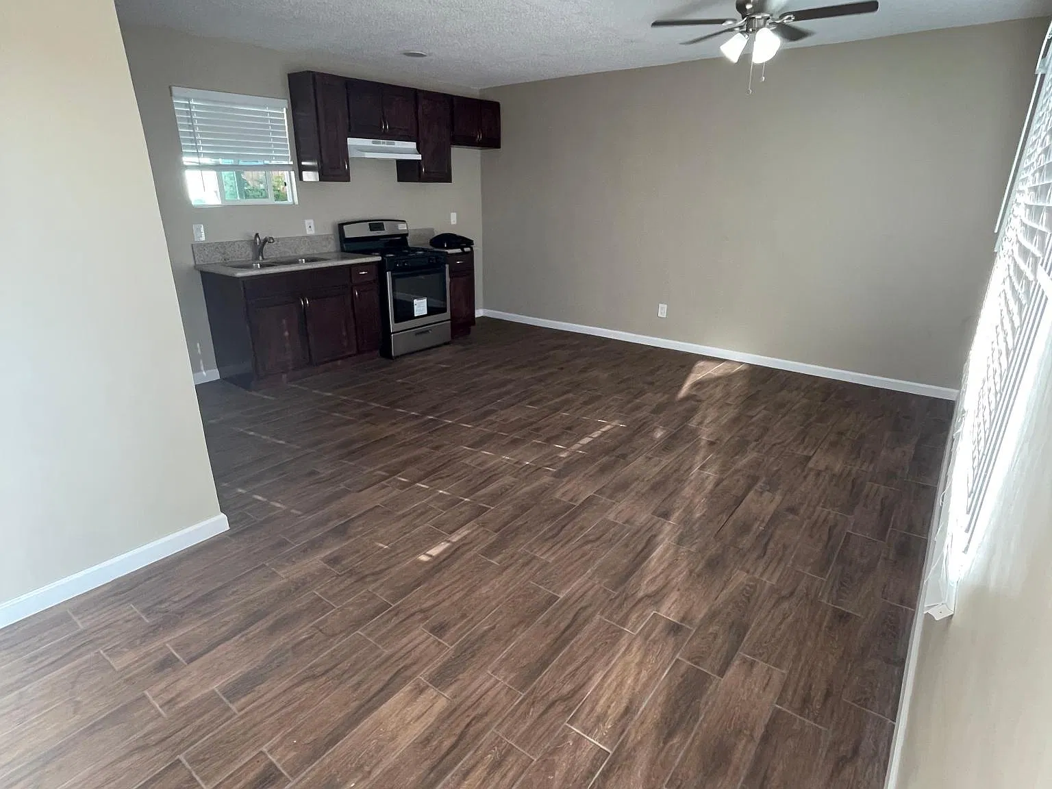 15129 Clark Ave — Photo 4