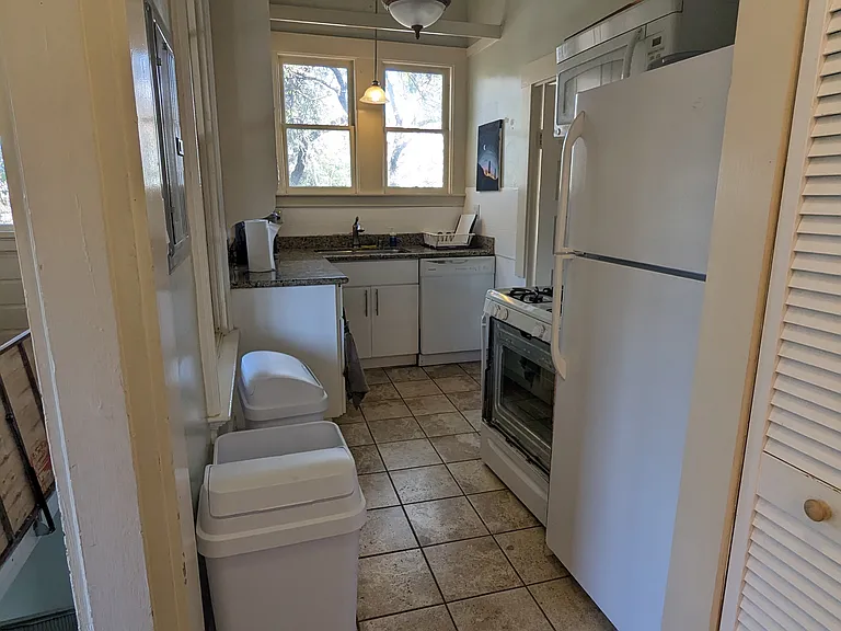 2517 Fulton St — Photo 15