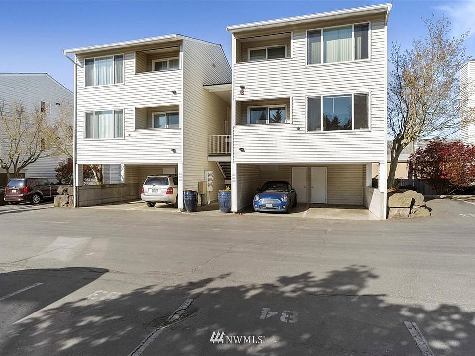 1st image of 20301 19th Ave NE APT 612