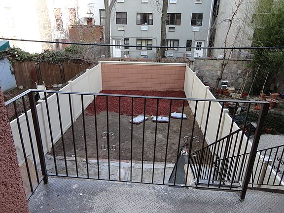 5th image of 145 W 132nd St #2