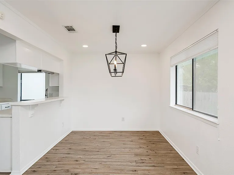 6705 Lancret Hill Dr — Photo 5