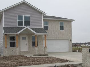 10005 Patriot Dr, Breese, IL 62230