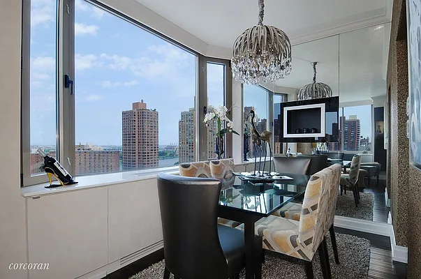 Sold by Corcoran | media 15