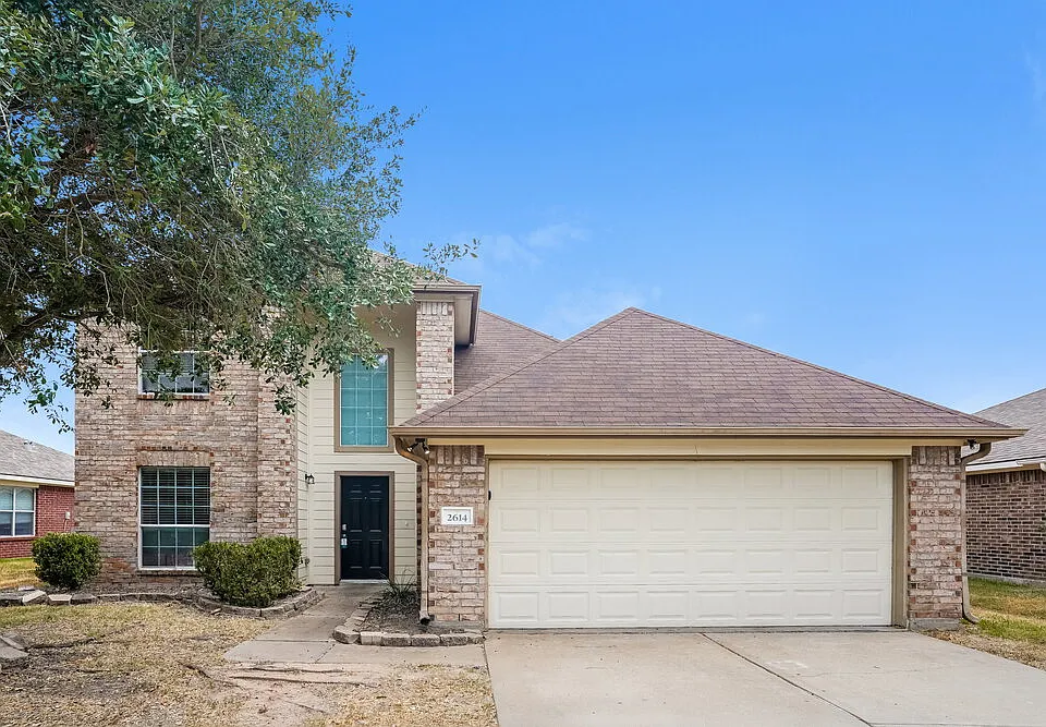 2614 Elder Park Ct