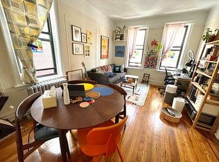 30-95 30th St #3A, Astoria, NY 11102