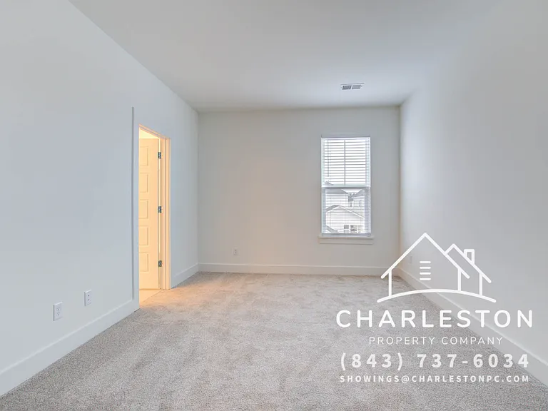 234 Symphony Ave — Photo 17