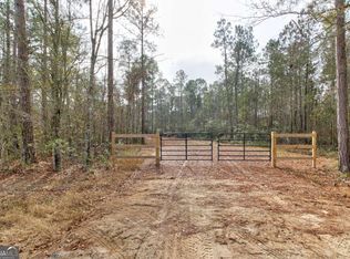 1743 Shawnee Egypt Rd, Springfield, GA 31329