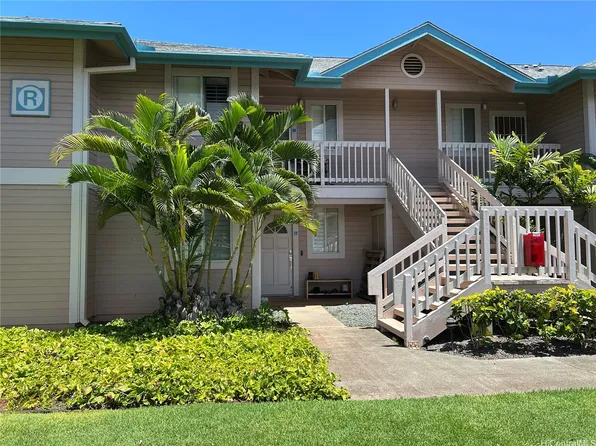 94-870 Lumiauau St APT R103, Waipahu, HI 96797