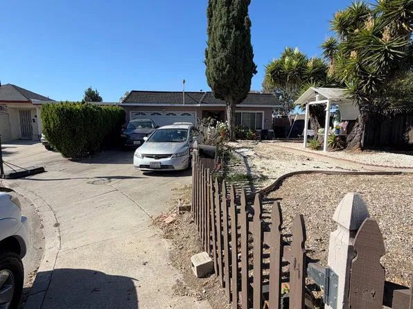 2015 Tahiti Ct, San Jose, CA 95122