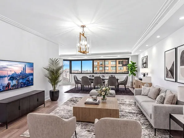 1725 York Ave APT 33H, Manhattan, NY 10128