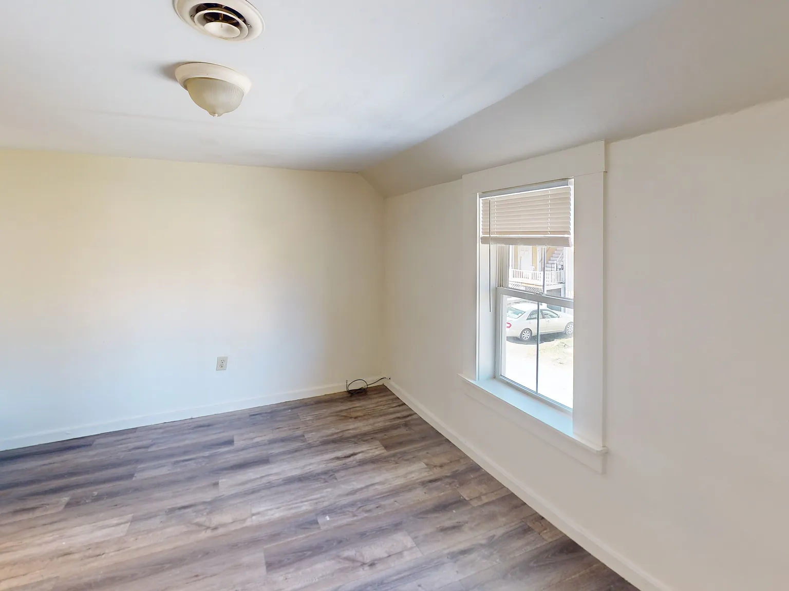 2 bed, $1,700 — Photo 3