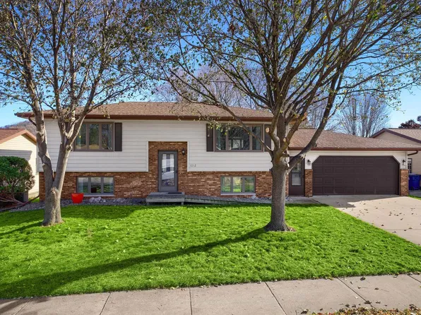 1012 Oak AVENUE NORTH North, Onalaska, WI 54650