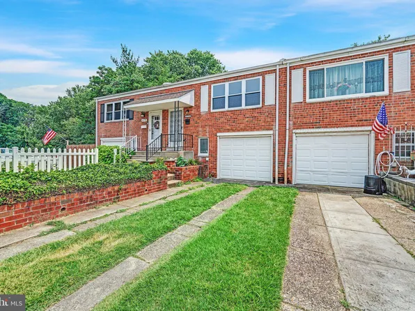 10797 Helmer Dr, Philadelphia, PA 19154