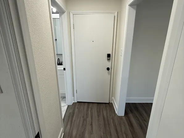 201 E Ocean View Ave, Norfolk, VA 23503