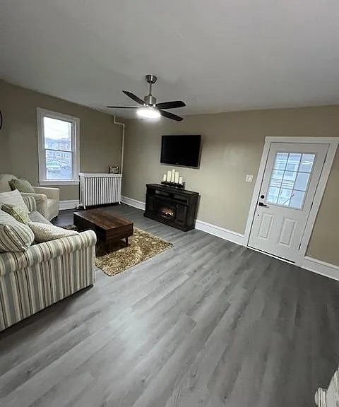 124 N Portland Ave #2 — Photo 4