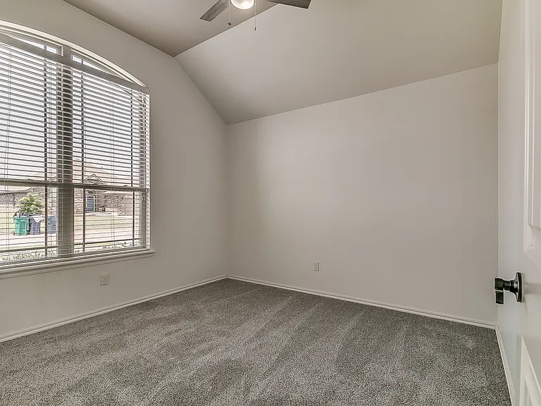 15904 Positano Dr — Photo 18