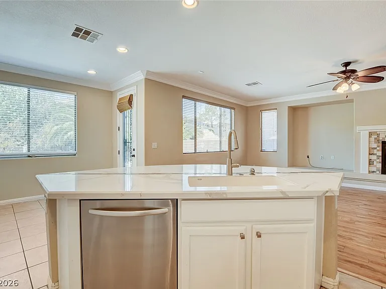 8917 Reindeer Lake St — Photo 23