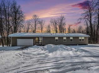 6209 Farr Rd, Fruitport, MI 49415