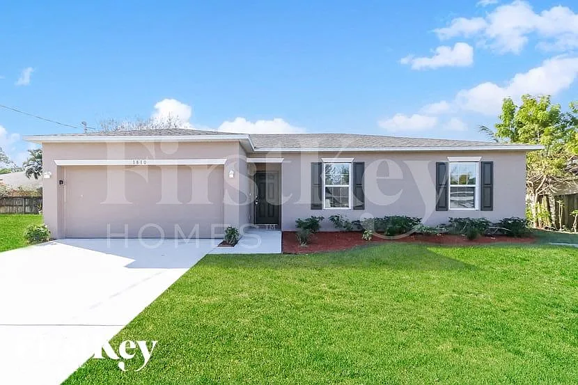 3 bed, 2.0 bath, 1309 sqft, $2,375 — Photo 3