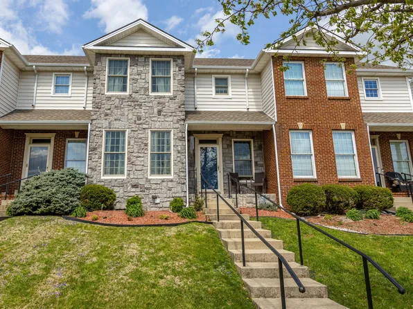 747 Arrowhead Trl W, Mount Sterling, KY 40353