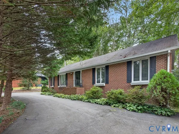8281 Burnside Dr, Mechanicsville, VA 23116