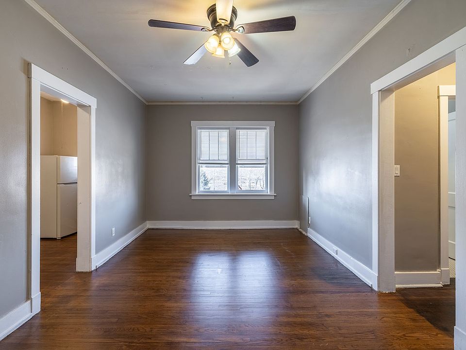 1st image of 606 S 32nd Ave #4