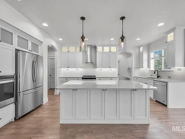 4304 W Ravenna St — Photo 6