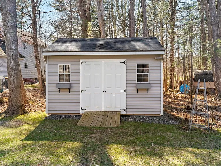 6 Iris Dr — Photo 4