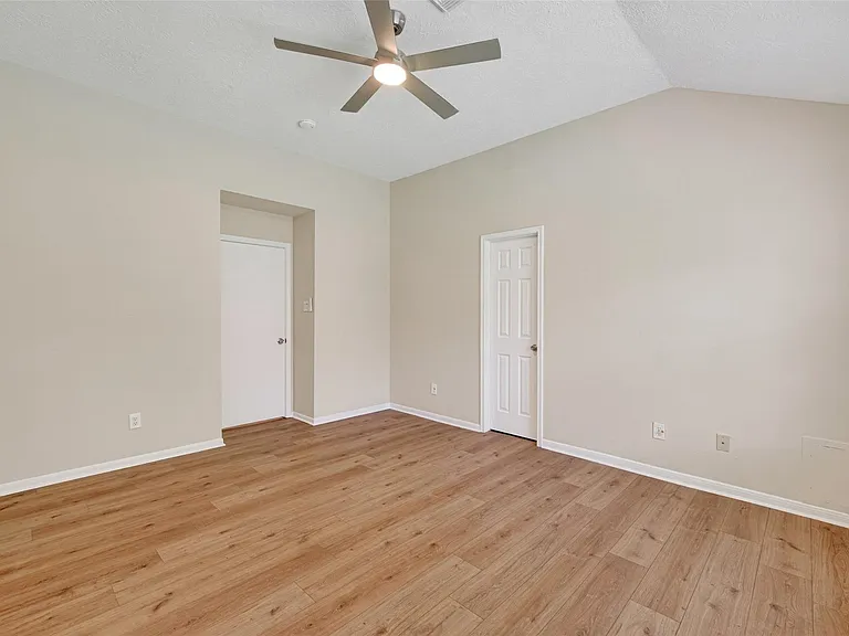 16514 Camino Del Sol Dr — Photo 32