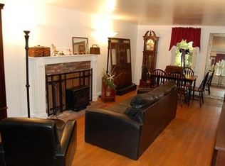 12 College Pond Rd, Plymouth, MA 02360