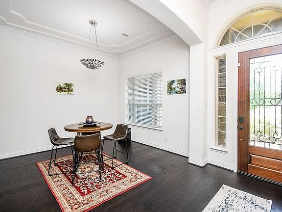 3rd image of 28426 Rolling Ridge Dr