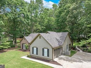2105 Huntington Pl, Buford, GA 30518