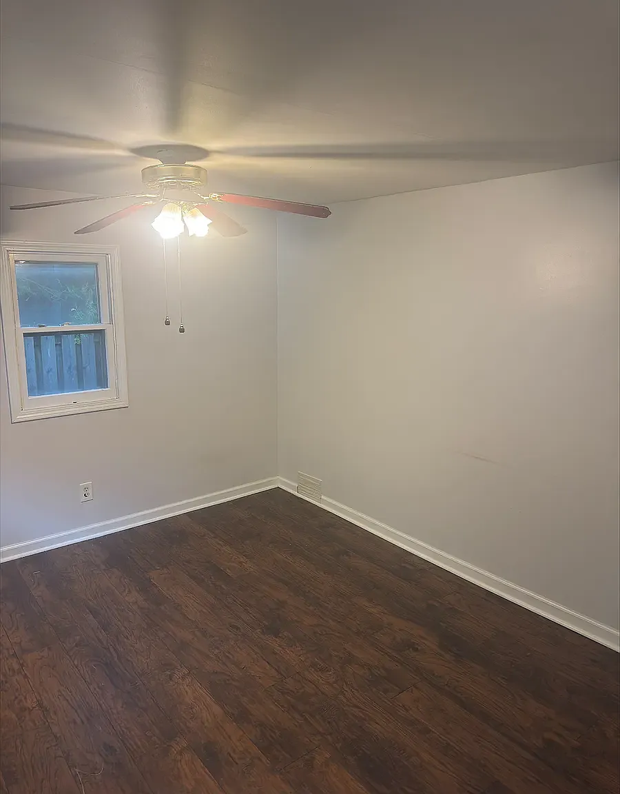 2 bed, 700 sqft, $1,550 — Photo 1