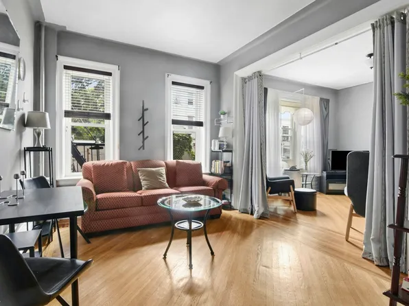 574 44th Street image 1 of 12