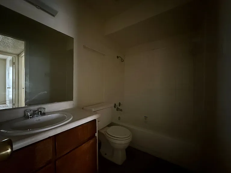 4308 Lake Rd — Photo 11