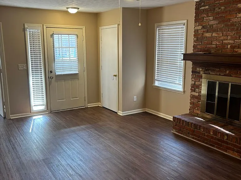 6313 Olde Towne Dr — Photo 6
