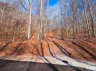 455 Mountain Watch Dr #16, Waynesville, NC 28785