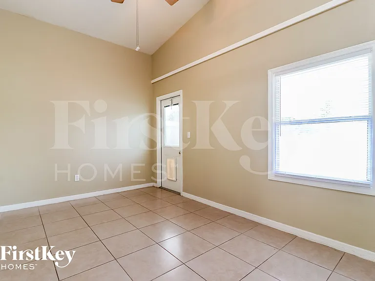 175 Kings Pond Ave — Photo 8