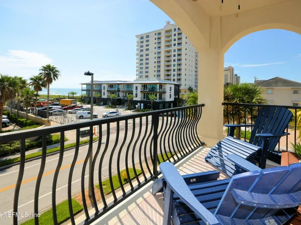922 1st St S APT 302, Jacksonville Beach, FL 32250