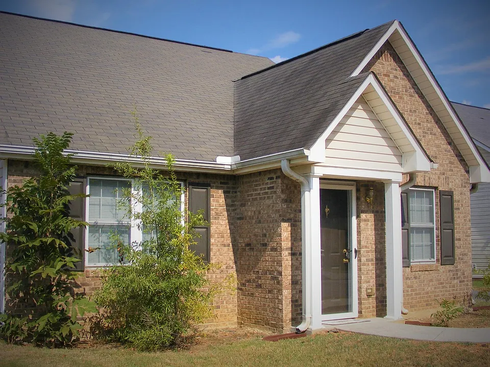 15 Pointe Way