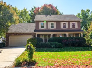 708 Redwing Dr, Geneva, IL 60134