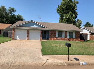 821 W 8th St, Edmond, OK 73003