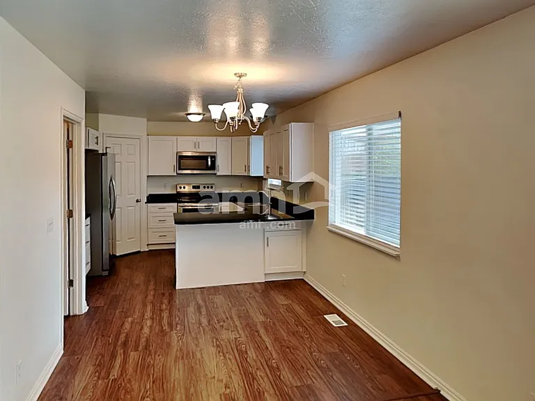 2417 S Eldorado Dr — Photo 5