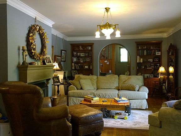 3rd image of 159 Whitworth Ave