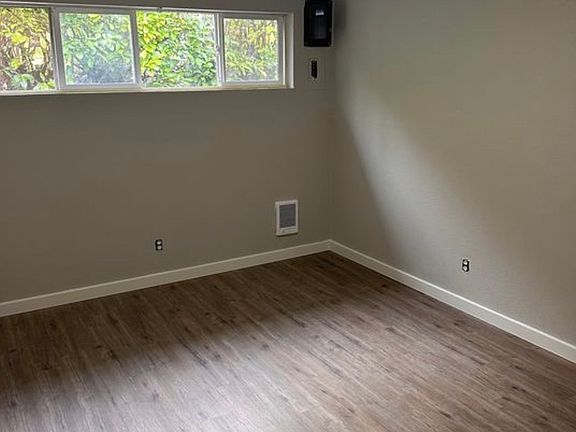 5th image of 6540 NE Glisan St #6