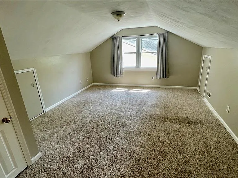 2040 Grey Fox Ln — Photo 11