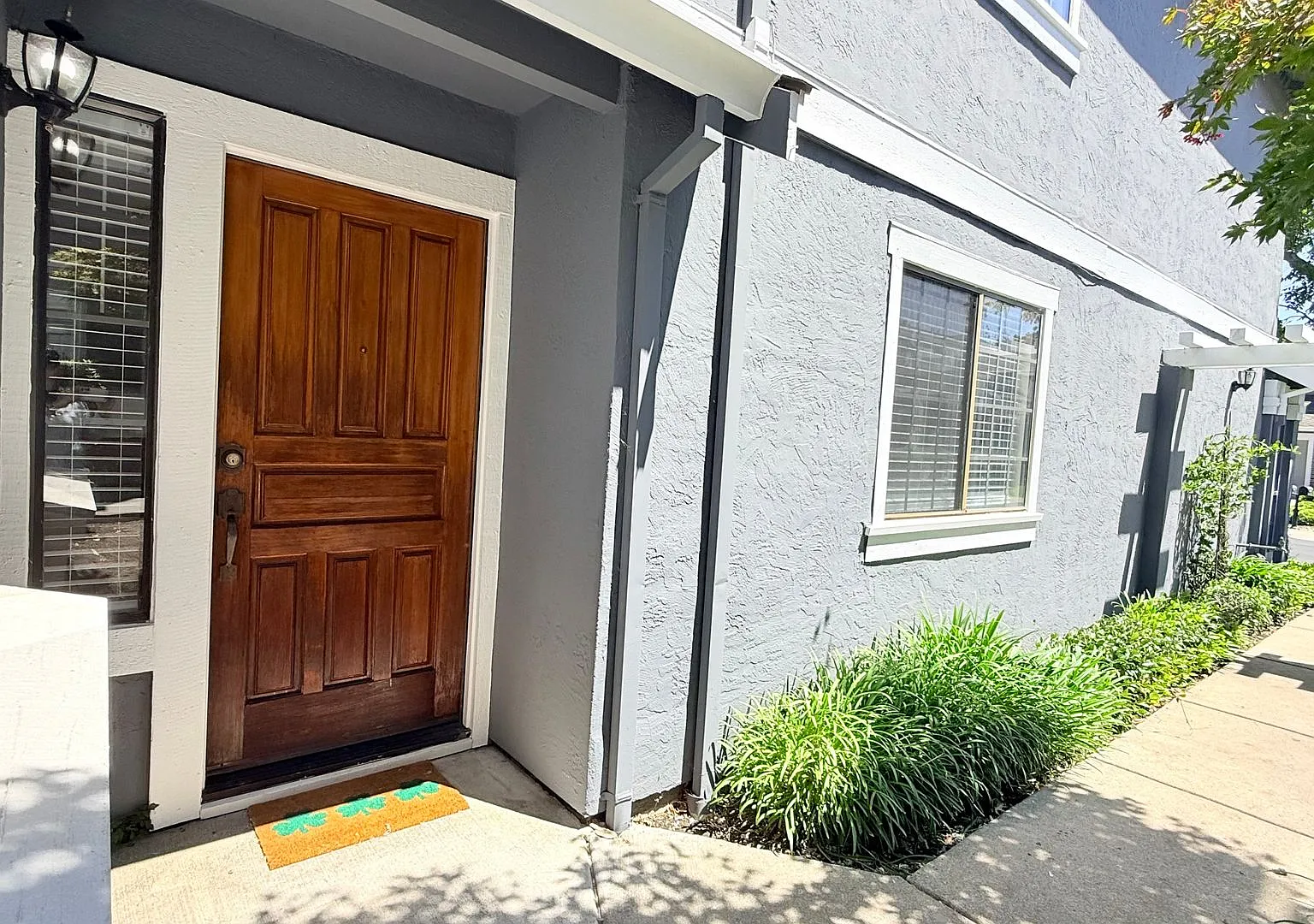 Spacious and Move-In Ready, 4BD/3BA, Duet Townhome in Meadow Creek, Danville- Available NOW! — Photo 4